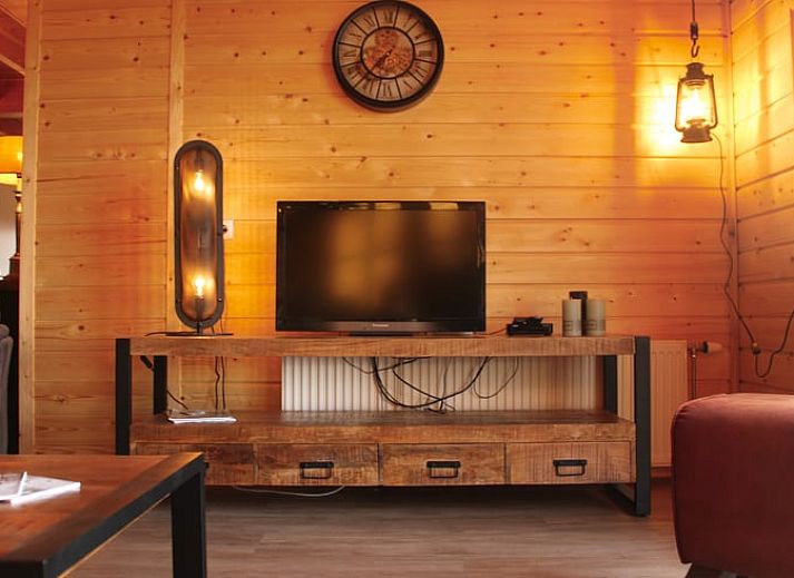 Spacious garden at Cottage in Hasselt, vacation home in quiet Salland, Overijssel.