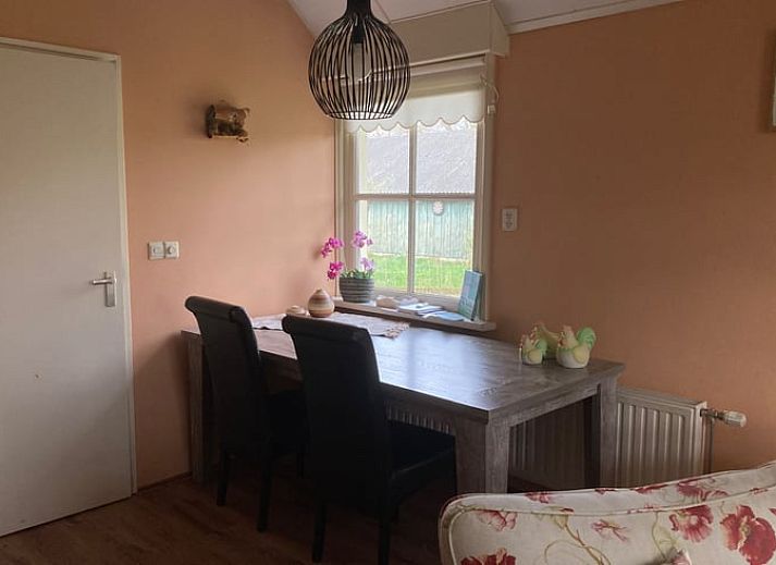 Winterliche Atmosphaere im Ferienhaus in Lettele, verschneit in Salland.