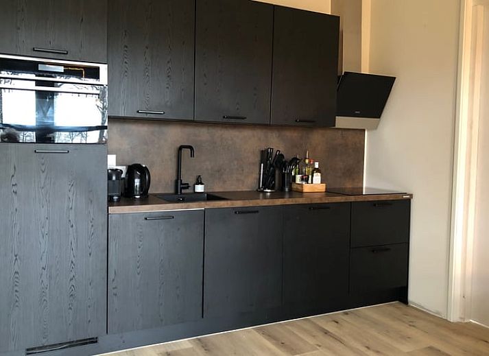 Spacious garden with terrace at Cottage in Lettele, vacation home in Salland, Overijssel.