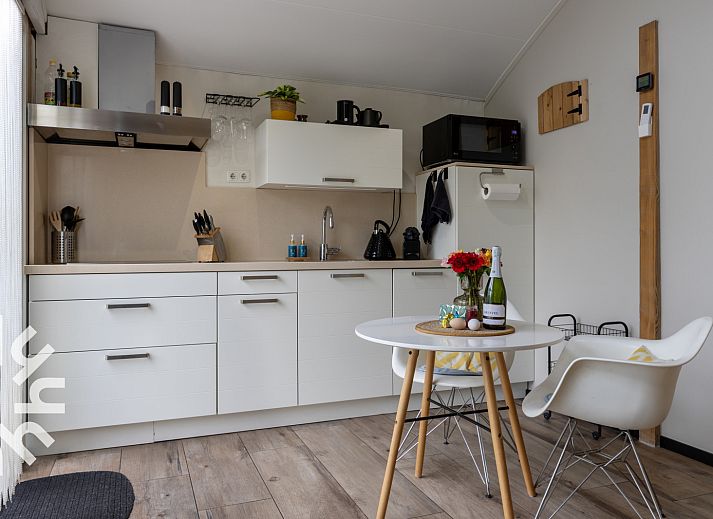 OV472 Ferienhaus in Nieuw-Heeten, Overijssel mit schoener Terrasse inmitten der gruenen Natur.