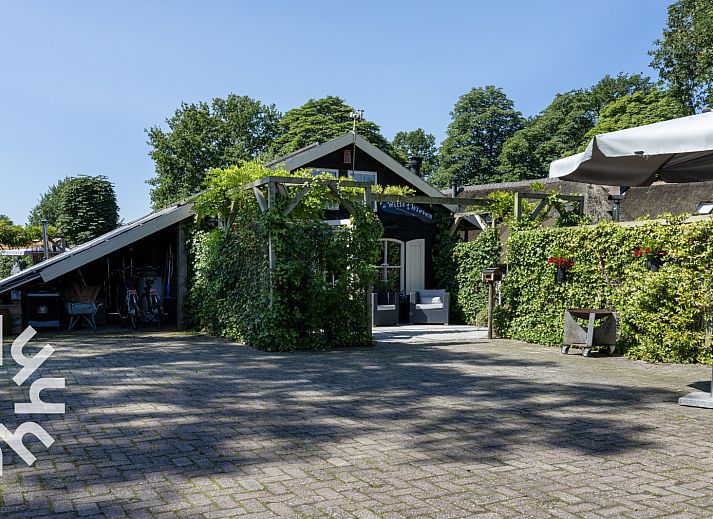 OV472 Ferienhaus in Nieuw-Heeten, Overijssel mit schoener Terrasse inmitten der gruenen Natur.