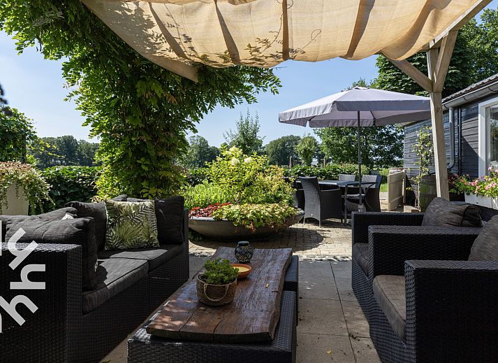Guest house 534406 • Holiday property Salland • Sfeervol 4 persoons appartement met een hottub in de tuin in