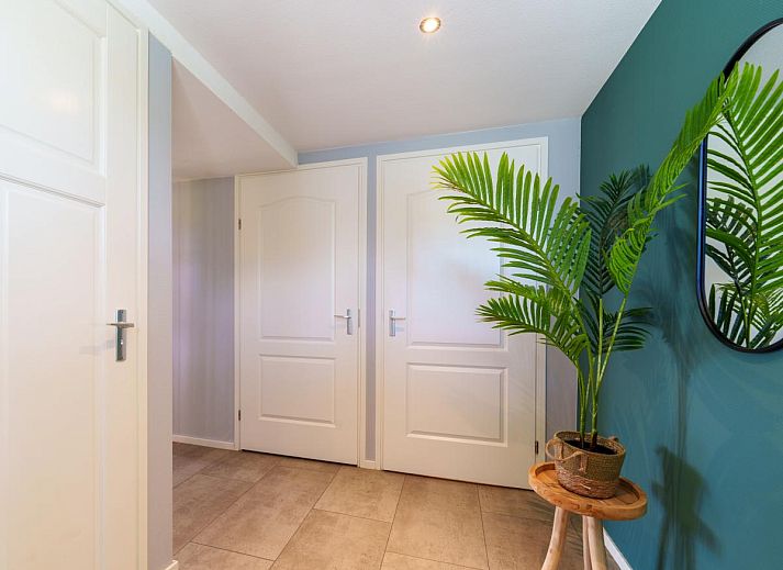 Gemuetliche Sitzecke in Regge und Weidezicht Ferienhaus in Marle, Salland, Overijssel mit Gartenblick.