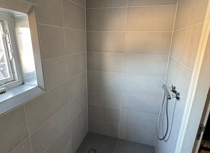 Gezellige binnenruimte van Vakantiehuisje in Boskamp, Salland, met comfortabele zithoek in Overijssel.