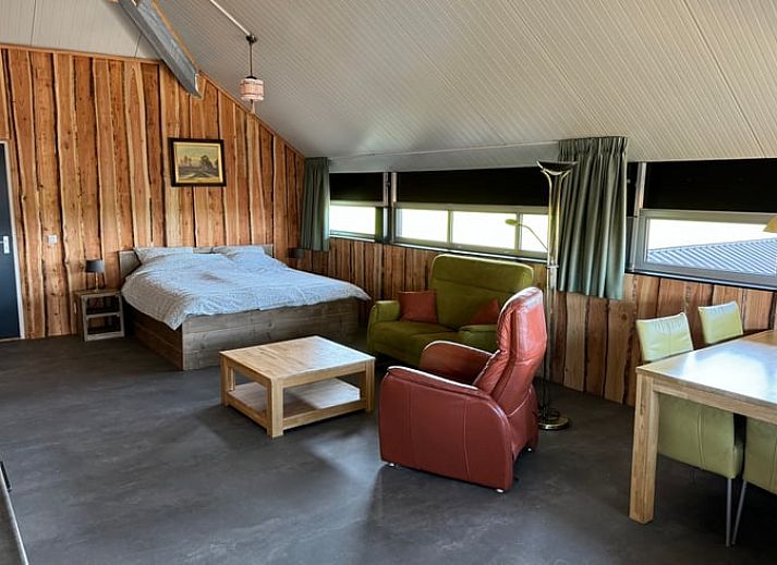 Vakantiehuisje in Boskamp, gelegen in het groene Salland, Overijssel, omgeven door weelderige natuur.