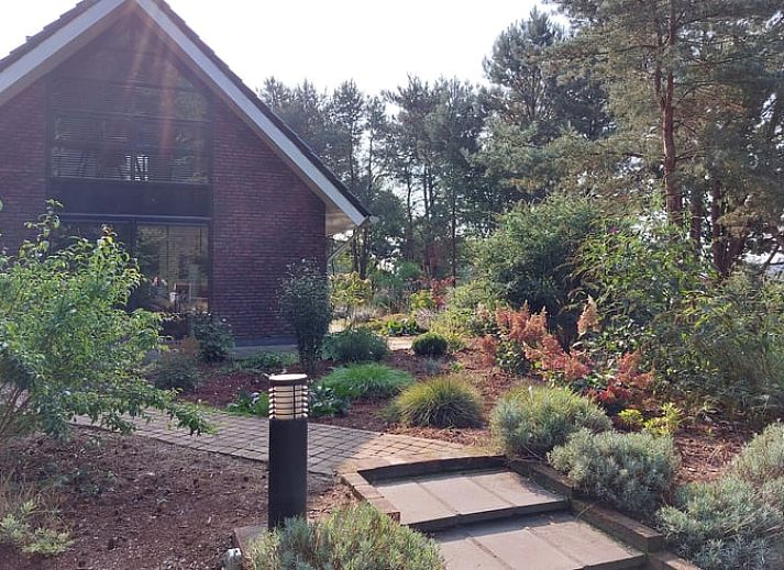 Vacation home in Ommen, located in the Vecht region, Overijssel, surrounded by green nature.