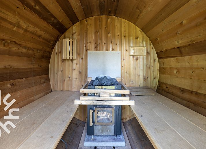 Panoramisch zicht op vakantiehuis OV224 in Ommen, Vechtstreek, Overijssel en omliggende natuur.