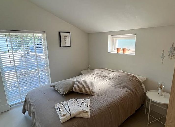 Charmant vakantiehuis in Ommen met rieten dak, gelegen in de groene Vechtstreek, Overijssel, omringd door natuur en rust.