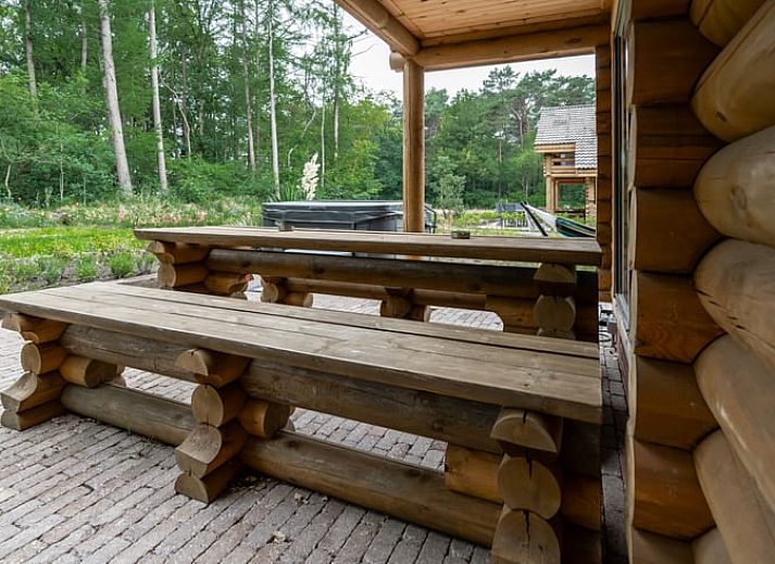 Sfeervolle avondverlichting van Vakantiehuis in Ommen, een knus vakantieverblijf in de Vechtstreek, Overijssel.