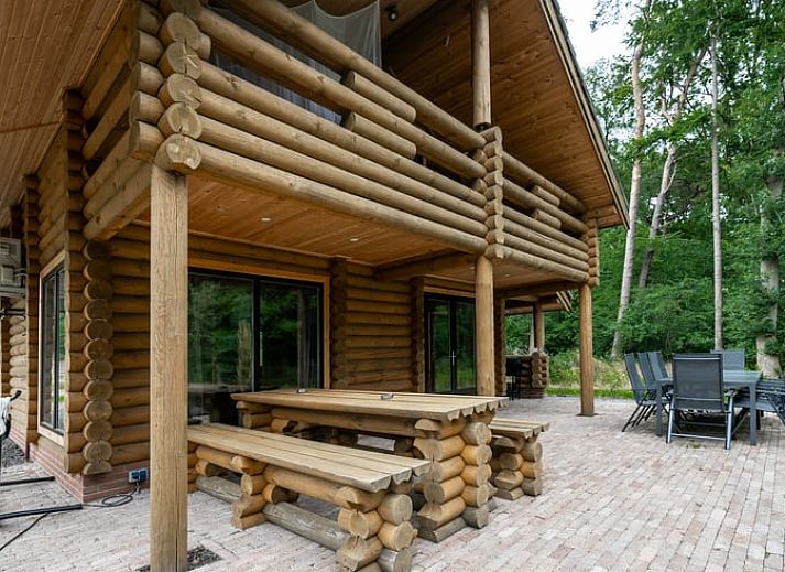 Sfeervolle avondverlichting van Vakantiehuis in Ommen, een knus vakantieverblijf in de Vechtstreek, Overijssel.