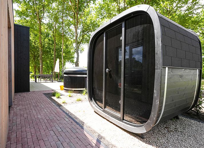 Guest house 540133 - Holiday property Vechtstreek - Vechtheuvel | Hottub & Sauna | 4 Pers