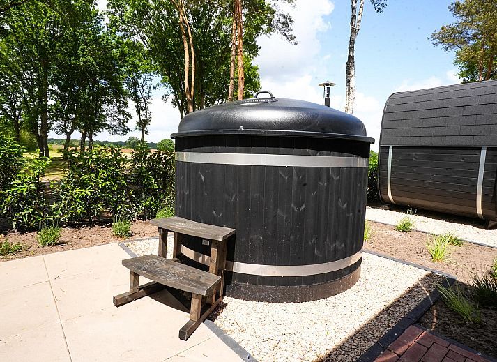 Guest house 540133 - Holiday property Vechtstreek - Vechtheuvel | Hottub & Sauna | 4 Pers