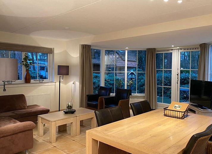 Cozy terrace at Cottage in Beerze, vacation home in the natural surroundings of Vechtstreek, Overijssel.