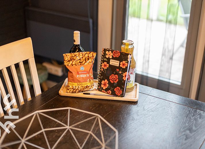 Ferienhaus OV260 in Beerze, Vechtstreek, Overijssel, umgeben von ueppiger Natur und rustikalem Charme, ideal fuer Naturliebhaber.