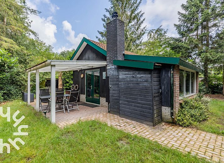 Ferienhaus OV260 in Beerze, Vechtstreek, Overijssel, umgeben von ueppiger Natur und rustikalem Charme, ideal fuer Naturliebhaber.