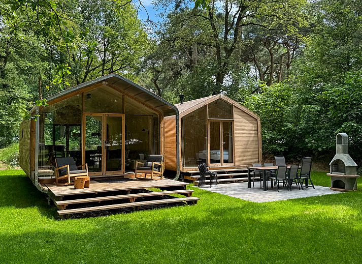 Wikkelhouse Duo Ferienhaus mit Terrasse in Beerze, Region Vecht, umgeben von Natur.