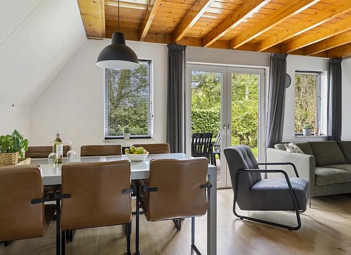 Vakantiehuis Catri in Gramsbergen, Vechtstreek met ruime tuin en terras in Overijssel.