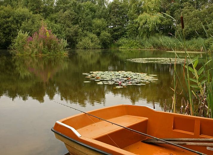 Modern kitchen in Cottage in Balkbrug, vacation home in Vecht region, Overijssel.