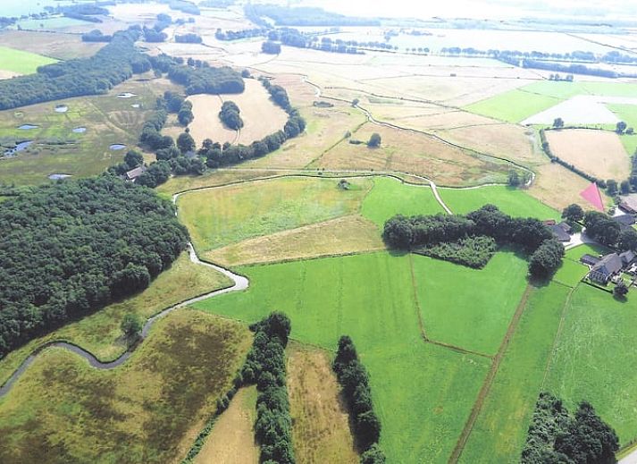 Gemuetliches Ferienhaus in Balkbrug, Region Vecht, Overijssel, mit schoener Terrasse und laendlicher Umgebung.