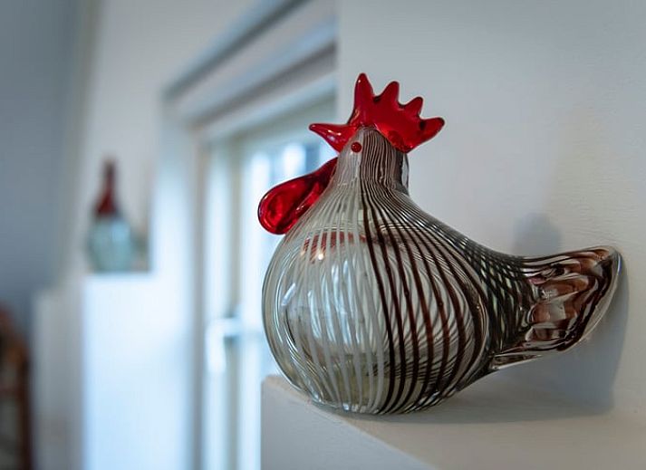 Luxe badkamer in Vakantiehuisje in Balkbrug, Vechtstreek, Overijssel met tweepersoonsbad en moderne douche voor ultiem comfort.