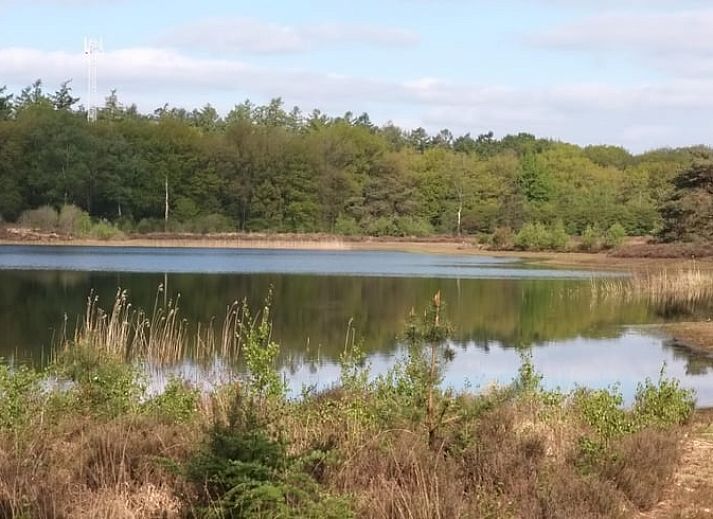 Comfortabele zithoek in Vakantiehuis in Balkbrug, perfect voor rust.