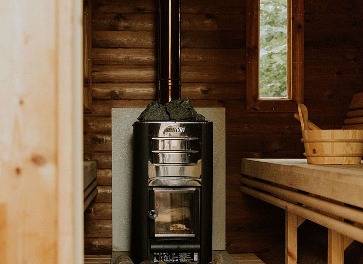 Guest house 540880 - Holiday property Vechtstreek - Luxe bosrand loft met Hottub & Sauna