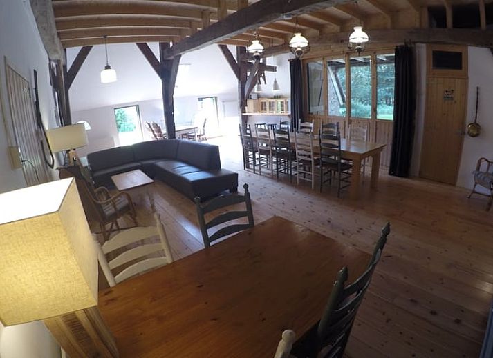 Speelruimte met trampoline bij Vakantiehuis in Lemele, Archem, in de Vechtstreek, Overijssel.