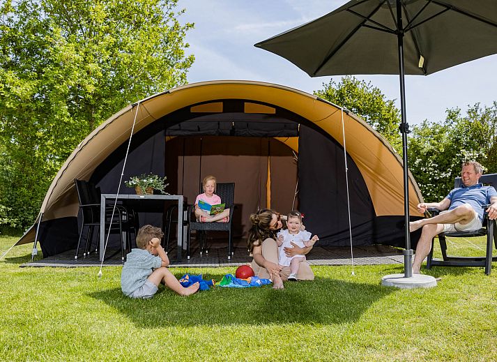 Unterkunft 541108 - Zelthaus Vechtstreek - De Waard Tunneltent met privé sanitair