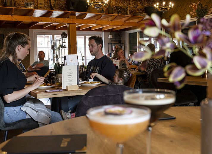 Guest house 541128 - Tent house Vechtstreek - Tenthouse