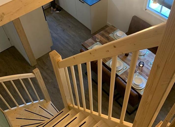 Geraeumige Terrasse am Ferienhaus in Marienberg, ideal zum Entspannen in der Region Vecht, Overijssel.