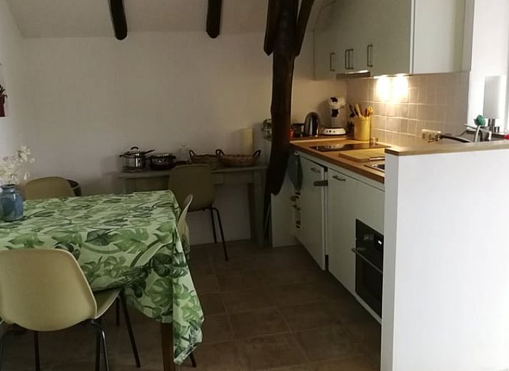 Rustikales Ferienhaus in Arrien, Ommen, umgeben von Natur in der Region Vecht, Overijssel.