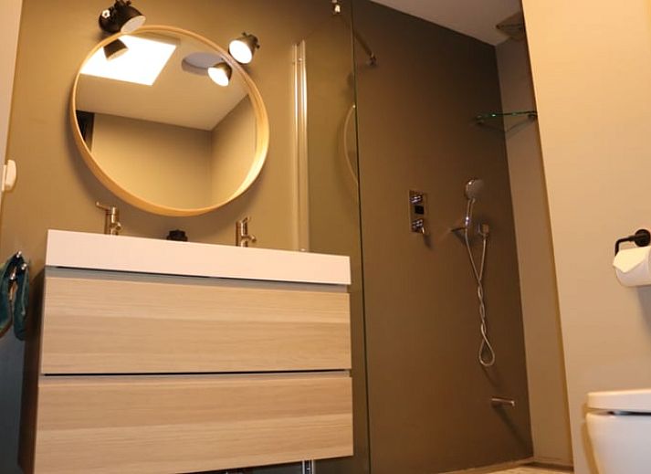 Cozy terrace at Holiday home in Lemele, ideal for outdoor dining overlooking the green surroundings of the Vecht region.