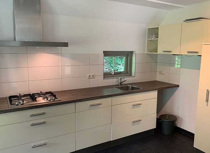 Ferienhaus in Lemele, ein charmantes Ferienhaus in der Region Vecht, Overijssel, umgeben von ueppiger Natur und ruhiger Umgebung.