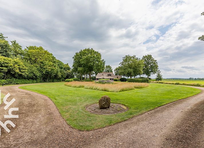 Voll ausgestattete Kueche im Ferienhaus OV689 in Lemele, Overijssel, mit Gasherd und modernen Annehmlichkeiten.