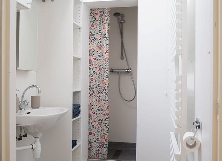 Comfortabele woonkamer in Vakantiehuisje in Stegeren, ideaal voor ontspanning in de Vechtstreek, Overijssel.