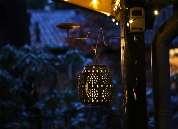 Gemuetlicher Innenhof des Ferienhauses in Stegeren, Region Vecht, mit einladender Sitzecke.