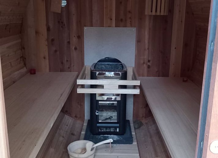 Gemuetliches Schlafzimmer mit eigenem Badezimmer im Ferienhaus in De Krim, Vechtstreek, Overijssel.