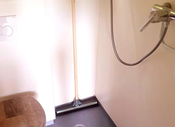 Charmant vakantiehuisje in Dedemsvaart met veranda in de groene Vechtstreek, Overijssel.