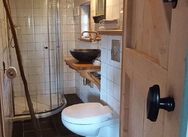 Authentiek vakantiehuis in Brucht, Vechtstreek, Overijssel met landelijke uitstraling.