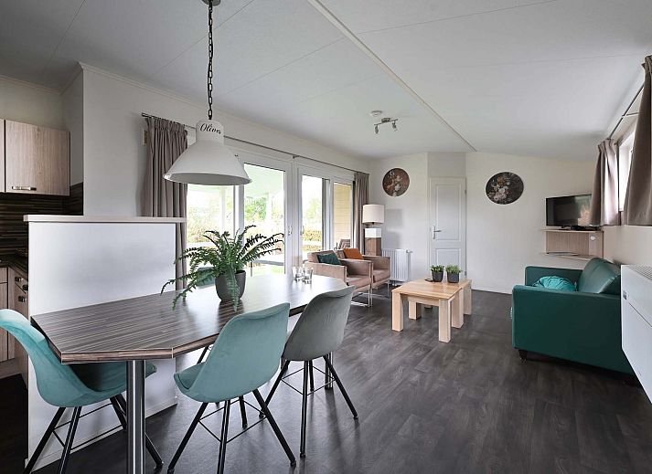Guest house 5501100 - Chalet Noordwest Overijssel - Chalet in Giethoorn