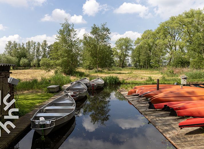 Moderne keuken in OV270 vakantiehuis Giethoorn, perfect voor een comfortabel verblijf in Noordwest Overijssel.