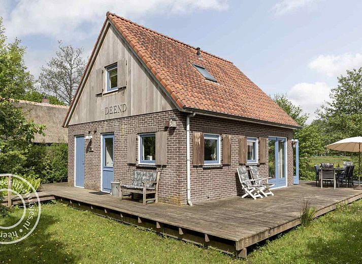 Unterkunft 5501106 • Ferienhaus Noordwest Overijssel • Prachtig gelegen 5 persoons vakantiehuis aan het water in 