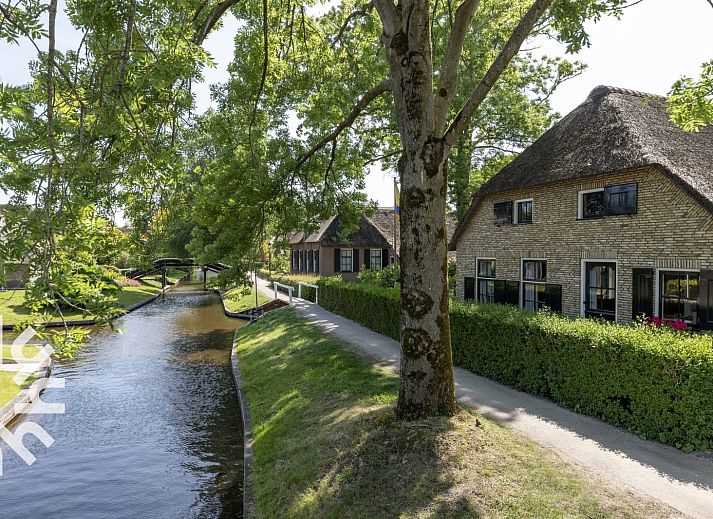 Unterkunft 5501119 • Ferienhaus Noordwest Overijssel • Prachtig 2 persoons vakantiehuis direct aan de dorpsgracht 