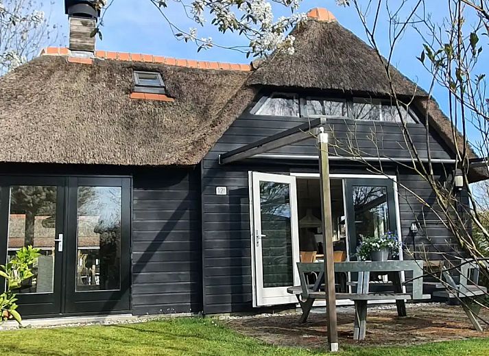 Verblijf 5501137 - Vakantiewoning Noordwest Overijssel - Vakantiehuis Zwarte Stern Giethoorn