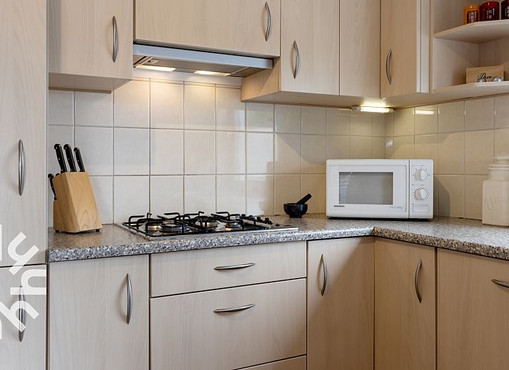 Luftaufnahme des Ferienhauses OV007 am Wasser, Giethoorn, Nordwest Overijssel, Overijssel.