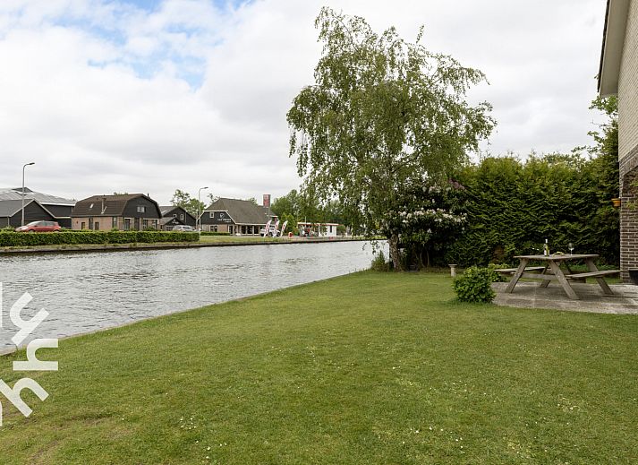 Luftaufnahme des Ferienhauses OV007 am Wasser, Giethoorn, Nordwest Overijssel, Overijssel.