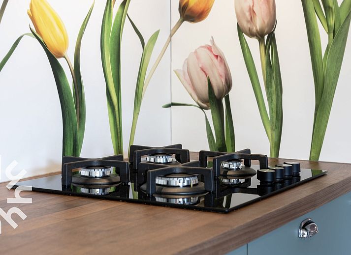 Atemberaubender Sonnenuntergang beim Ferienhaus OV117 in Giethoorn, Nordwest Overijssel.