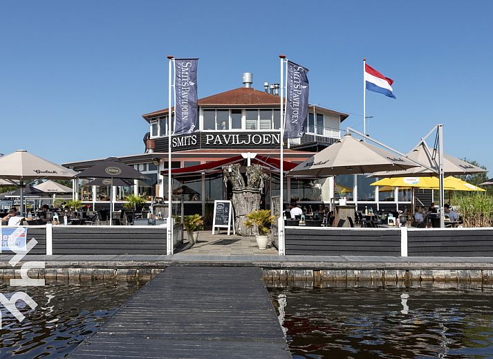 Vakantiehuis OV692 in Giethoorn met uitzicht op het water in Noordwest Overijssel, Overijssel.