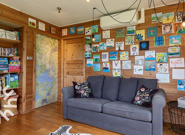 Moderne badkamer in vakantiehuis OV692, Giethoorn, Noordwest Overijssel, Overijssel.