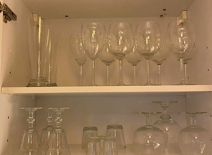 Moderne Unterhaltungsmoeglichkeiten im Ferienhaus in Giethoorn, perfekt fuer Entspannung in Overijssel.